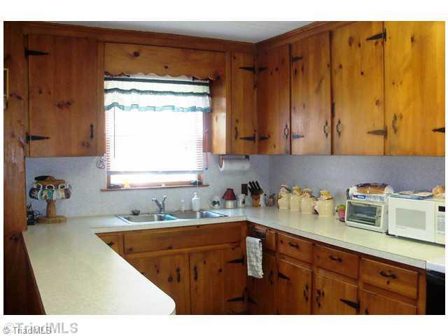1849 Greenfield Road Walnut Cove, NC 27052 - Photo 3 of 15 Kitchen.