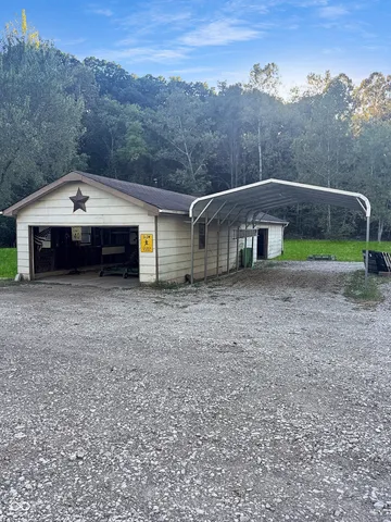 $215,000 | 2770 South R 67 North, Martinsville, IN 46151