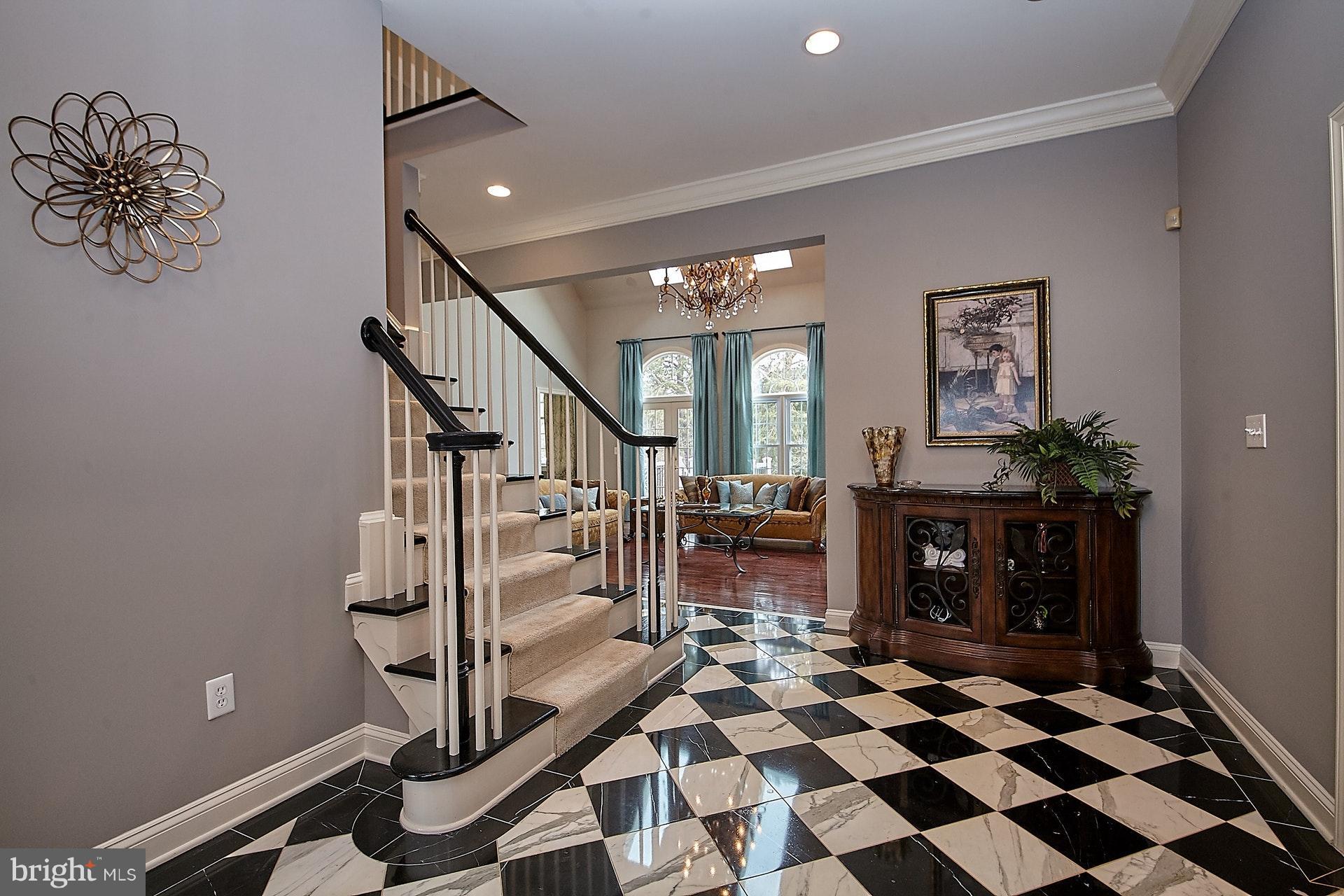 14923 Alpine Bay Loop Gainesville, VA 20155 - Photo 3 of 29 Interior (General)
