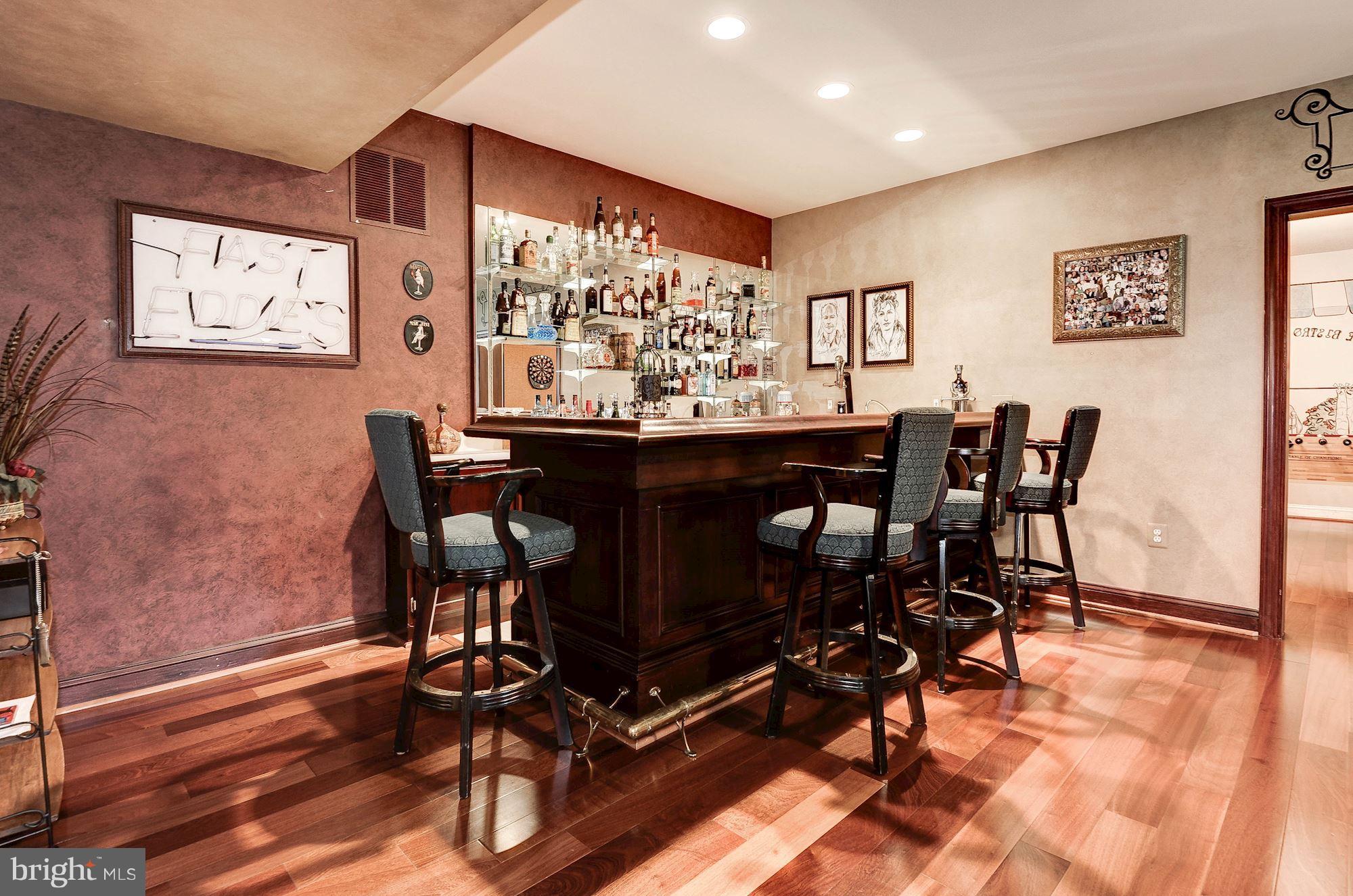 14923 Alpine Bay Loop Gainesville, VA 20155 - Photo 22 of 29 Custom Bar