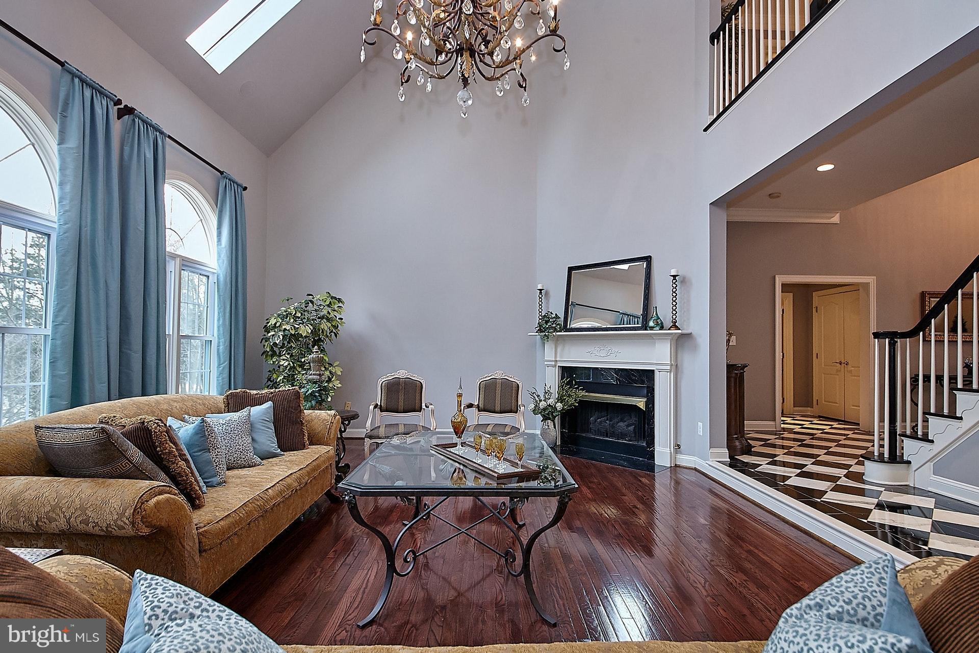 14923 Alpine Bay Loop Gainesville, VA 20155 - Photo 5 of 29 Living Room with spectacular view of the water