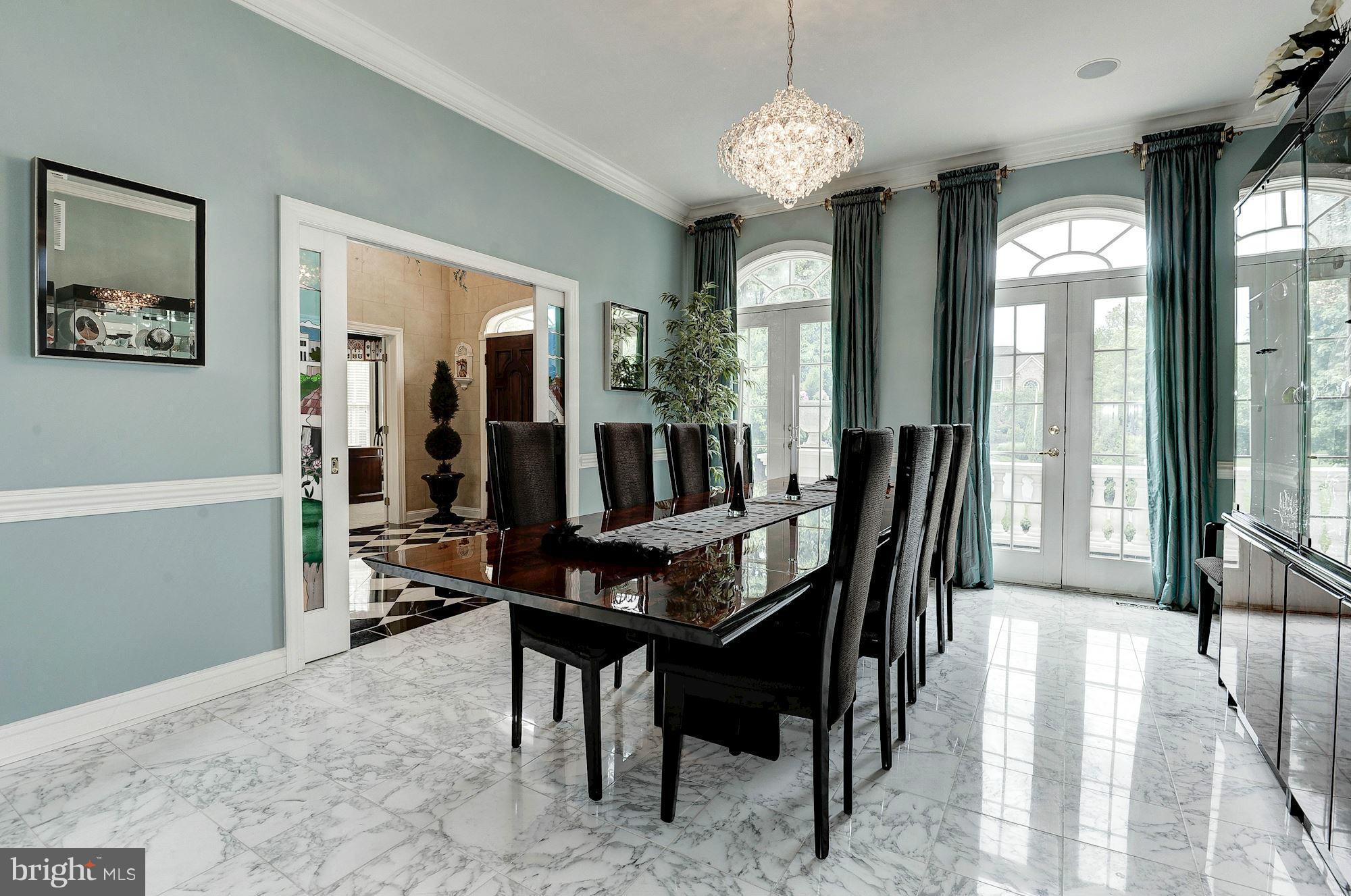 14923 Alpine Bay Loop Gainesville, VA 20155 - Photo 6 of 29 Bright and Beautiful Dining Room