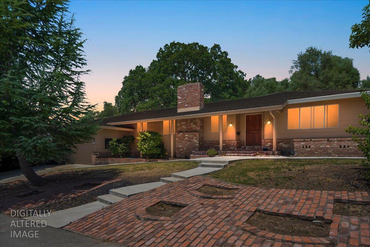 6929 Lisa Marie Way Carmichael, CA 95608 - Photo 1 of 50