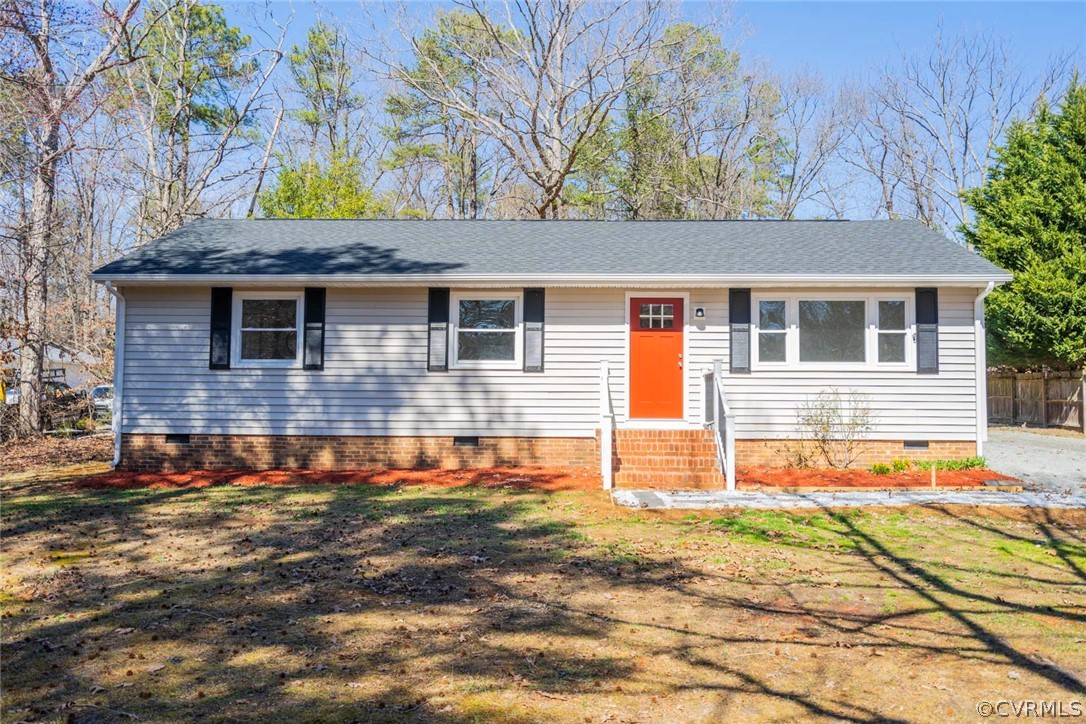 front view of house with a yard