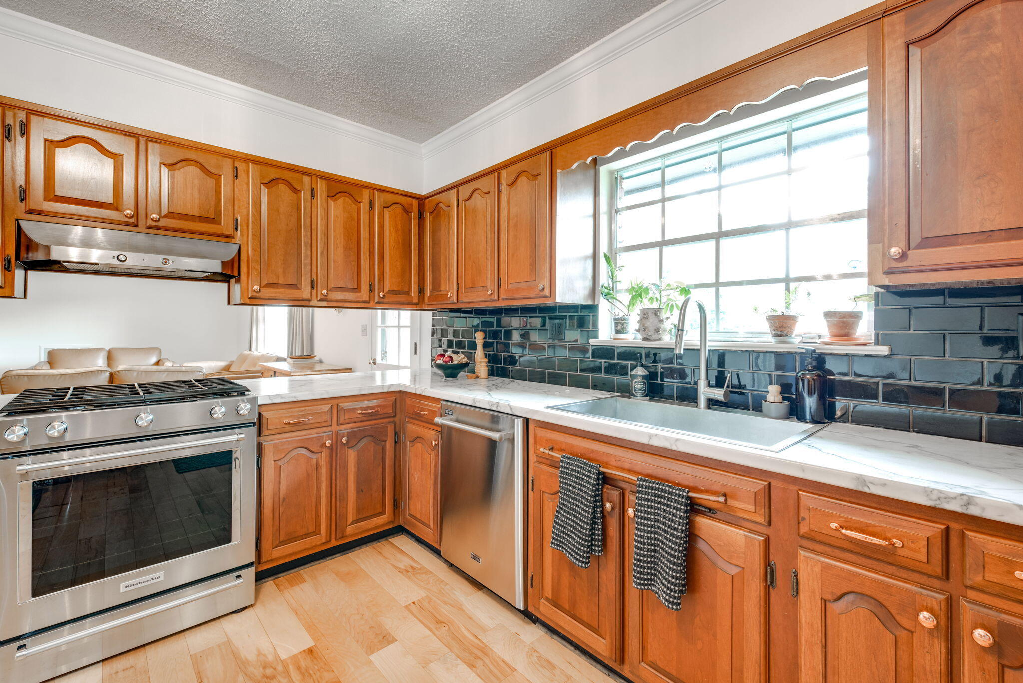 243 Masters Road Hixson, TN 37343 - Photo 10 of 44 45-web-or-mls-DSC_9998