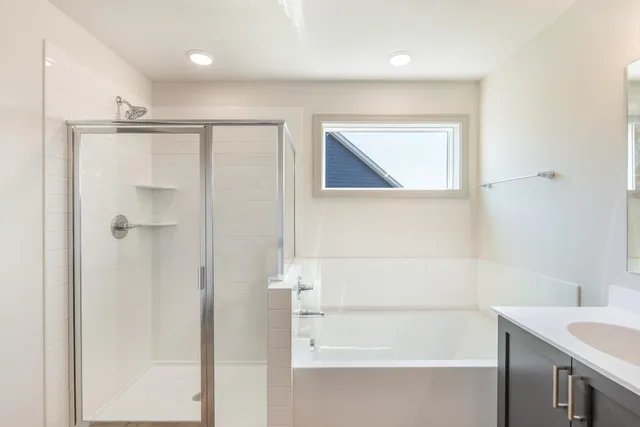 $789,000 | 5036 Airlake Draw, St. Paul, MN 55129