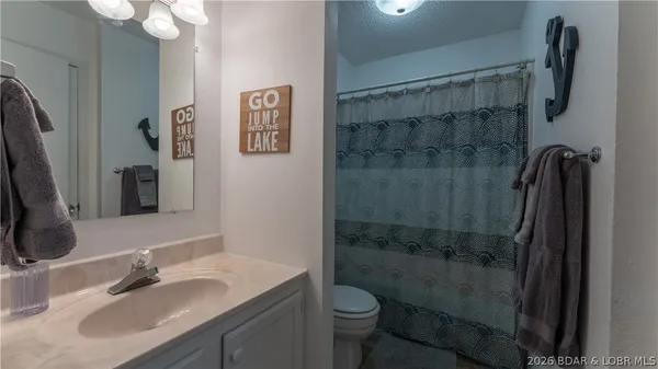 $259,900 | 150 Southwood Shores Place, Unit 3044D, Lake Ozark, MO 65049