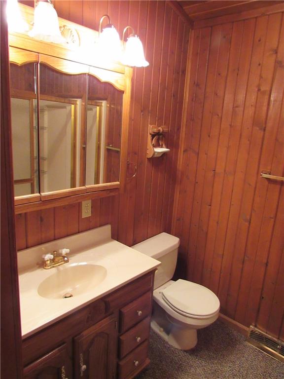 4414 Hollow Road New Castle, PA 16101 - Photo 13 of 25 Gallery Image 13