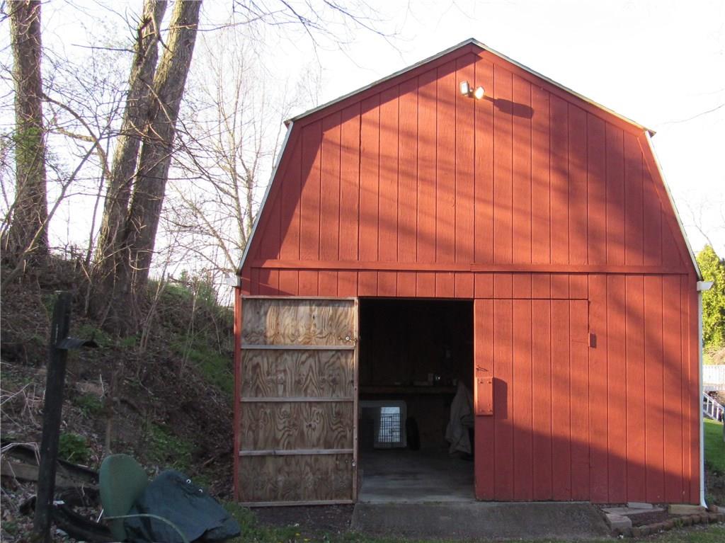 4414 Hollow Road New Castle, PA 16101 - Photo 18 of 25 Gallery Image 18