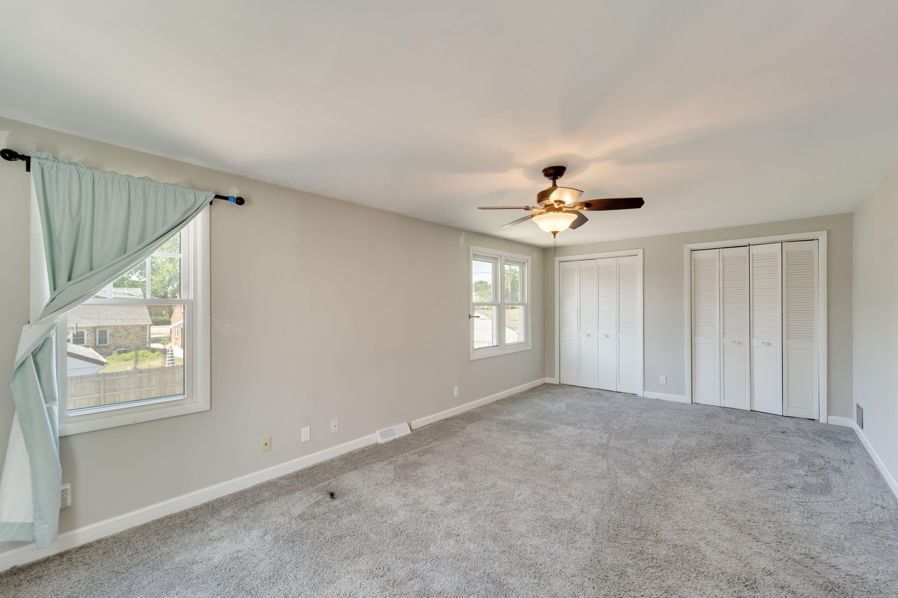 5639 North Bay Ridge Avenue Whitefish Bay, WI 53217 - Photo 10 of 17 Primary Bedroom