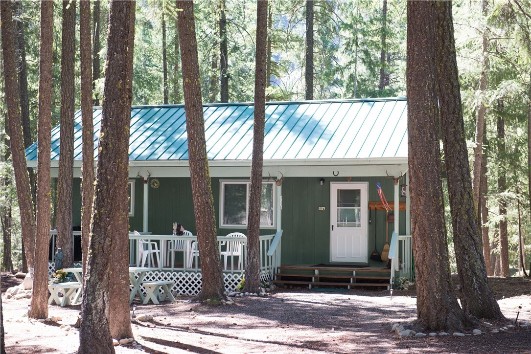 8 Susan Road Mazama, WA 98833 - Photo 1 of 21 Gallery Image 1