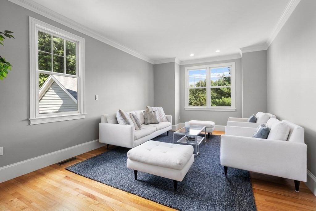 46 Valley Spring Road Newton, MA 02458 - Photo 4 of 14