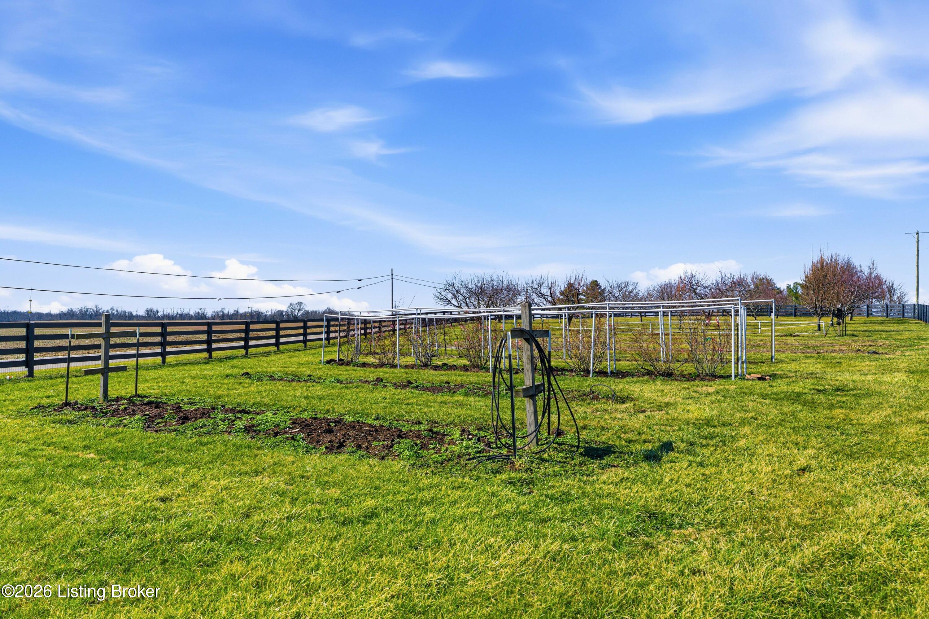 10920 Mt Eden Road Waddy, KY 40076 - Photo 107 of 133 DSC00757