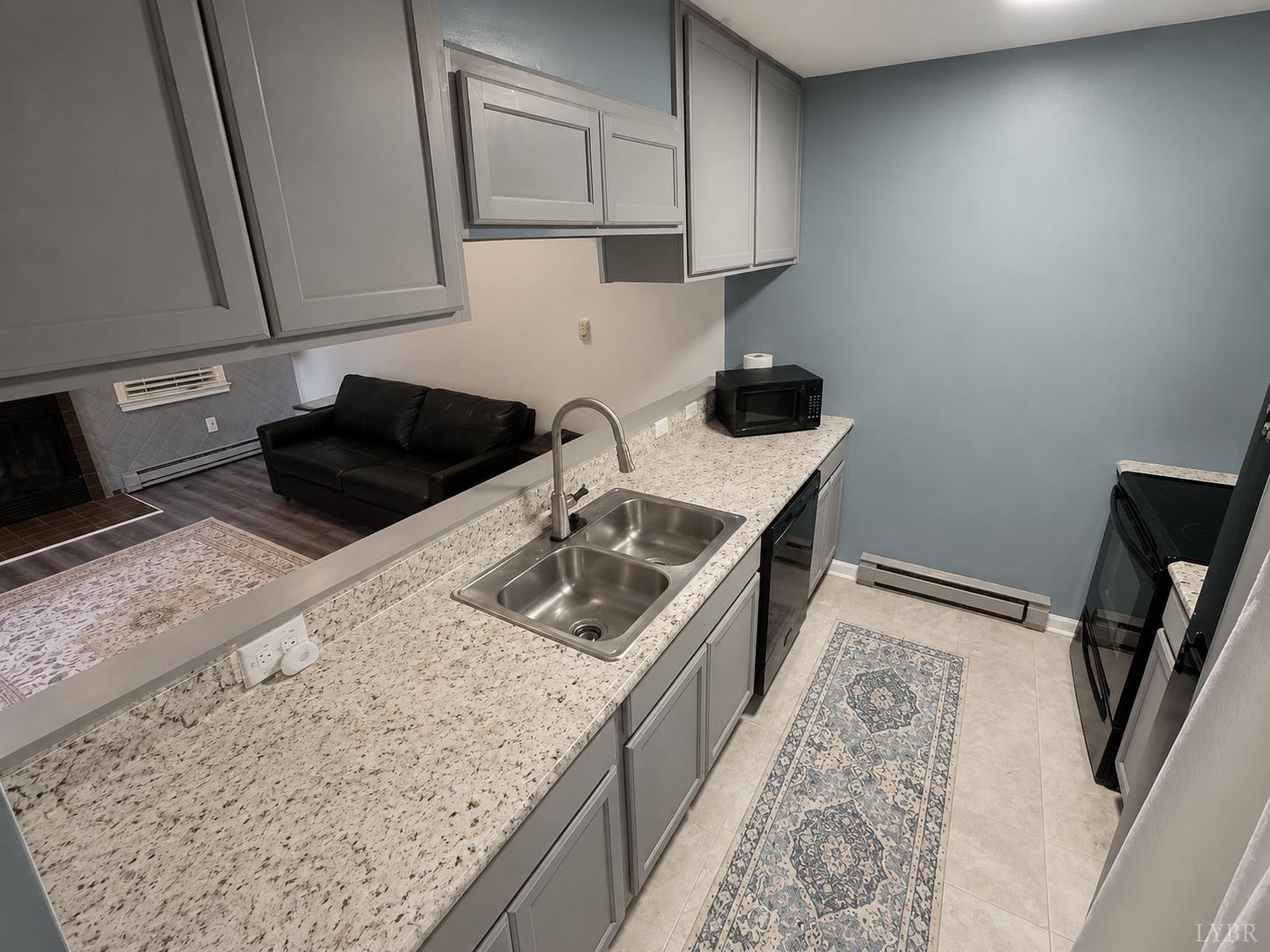 2213 Tanners Ridge Roseland, VA 22967 - Photo 12 of 21