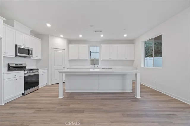 $3,300 | 34241 William Way, Yucaipa, CA 92399