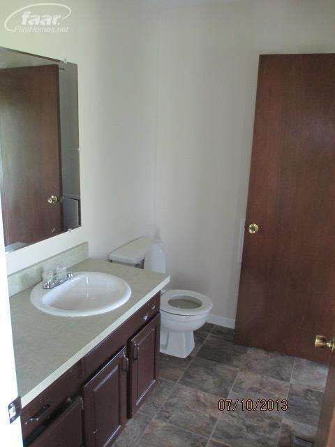 6122 West Mount Morris Road Mount Morris, MI 48458 - Photo 13 of 26 20363929-12.JPG