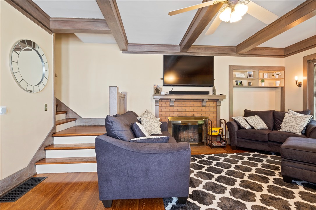 18 Calumet Street Rochester, NY 14610 - Photo 5 of 37