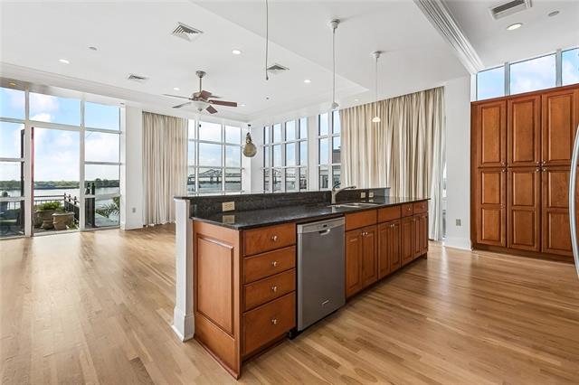 620 Decatur Street, Unit F New Orleans, LA 70130 - Photo 5 of 27