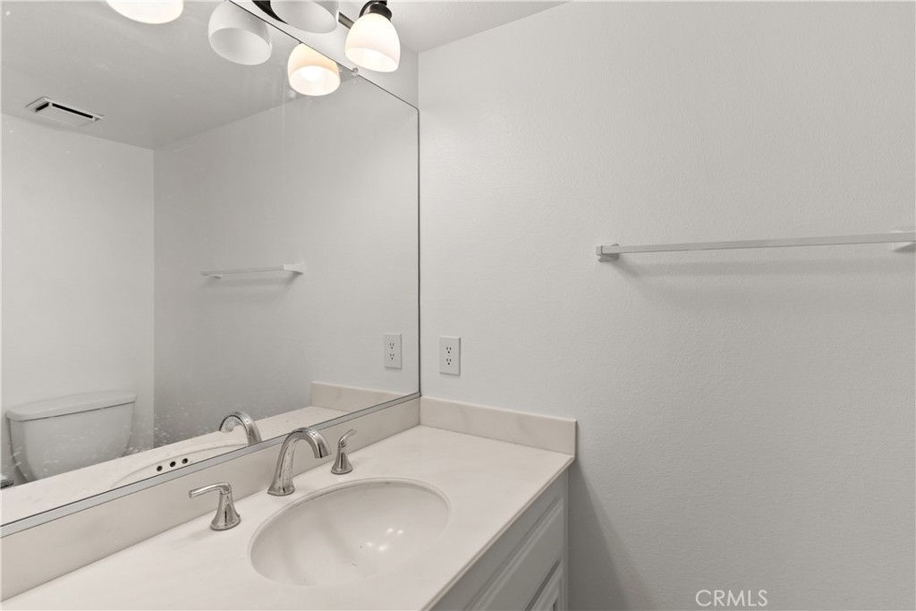 66 Christamon South Irvine, CA 92620 - Photo 9 of 29