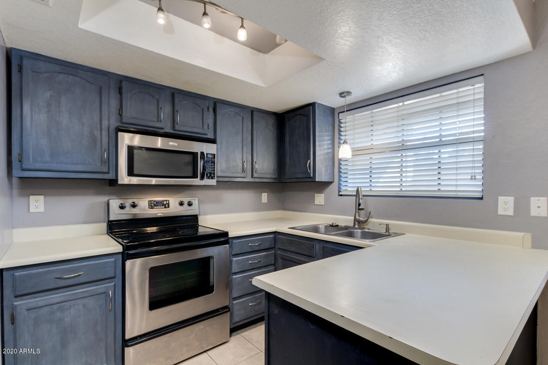 4806 East Corral Road, Unit 4 Phoenix, AZ 85044 - Photo 6 of 22 08-Corral