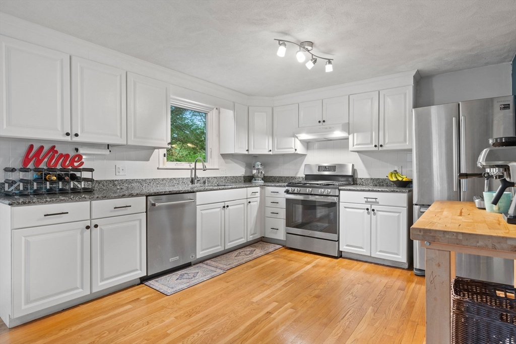 93 Cedar Road North Medford, MA 02155 - Photo 4 of 29 Gallery Image 4