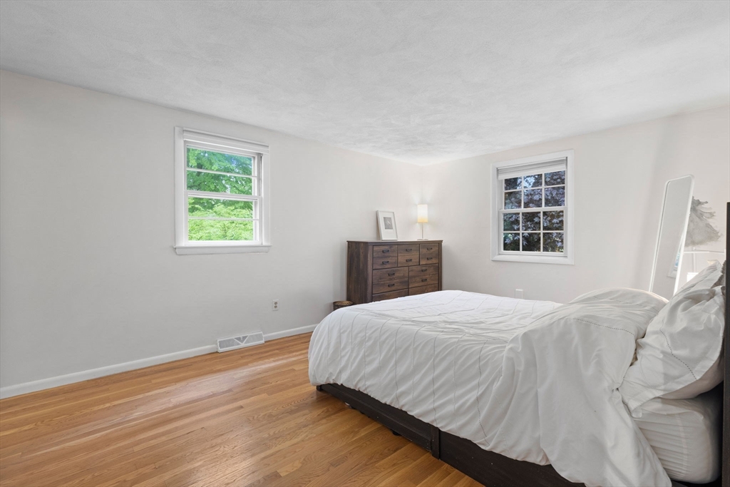 93 Cedar Road North Medford, MA 02155 - Photo 10 of 29 Gallery Image 10