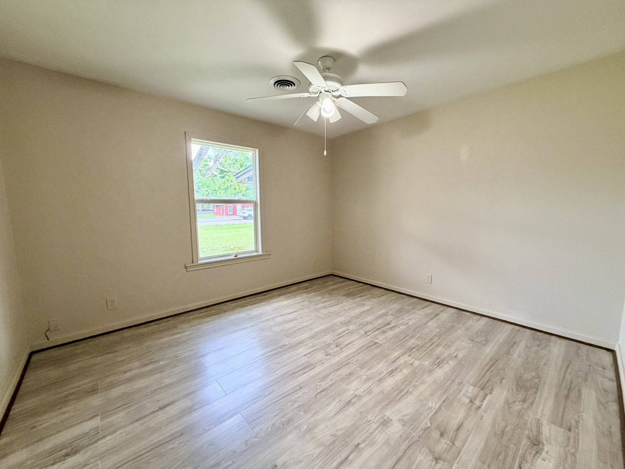 612 Keith Street Kennard, TX 75847 - Photo 11 of 15