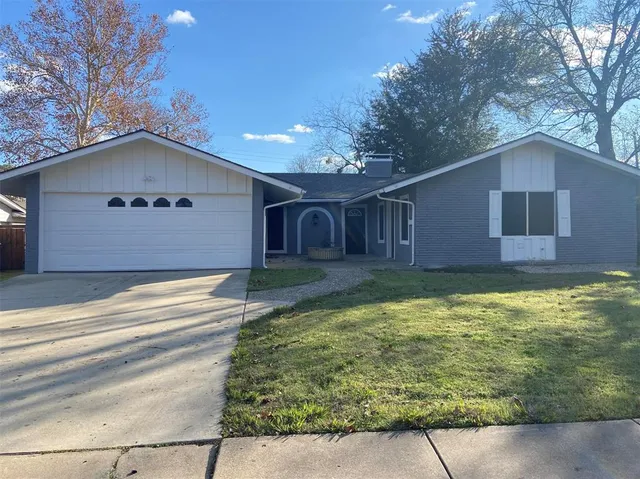 $2,825 | 2006 West Northgate Drive, Irving, TX 75062