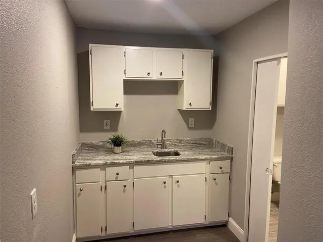 $2,825 | 2006 West Northgate Drive, Irving, TX 75062