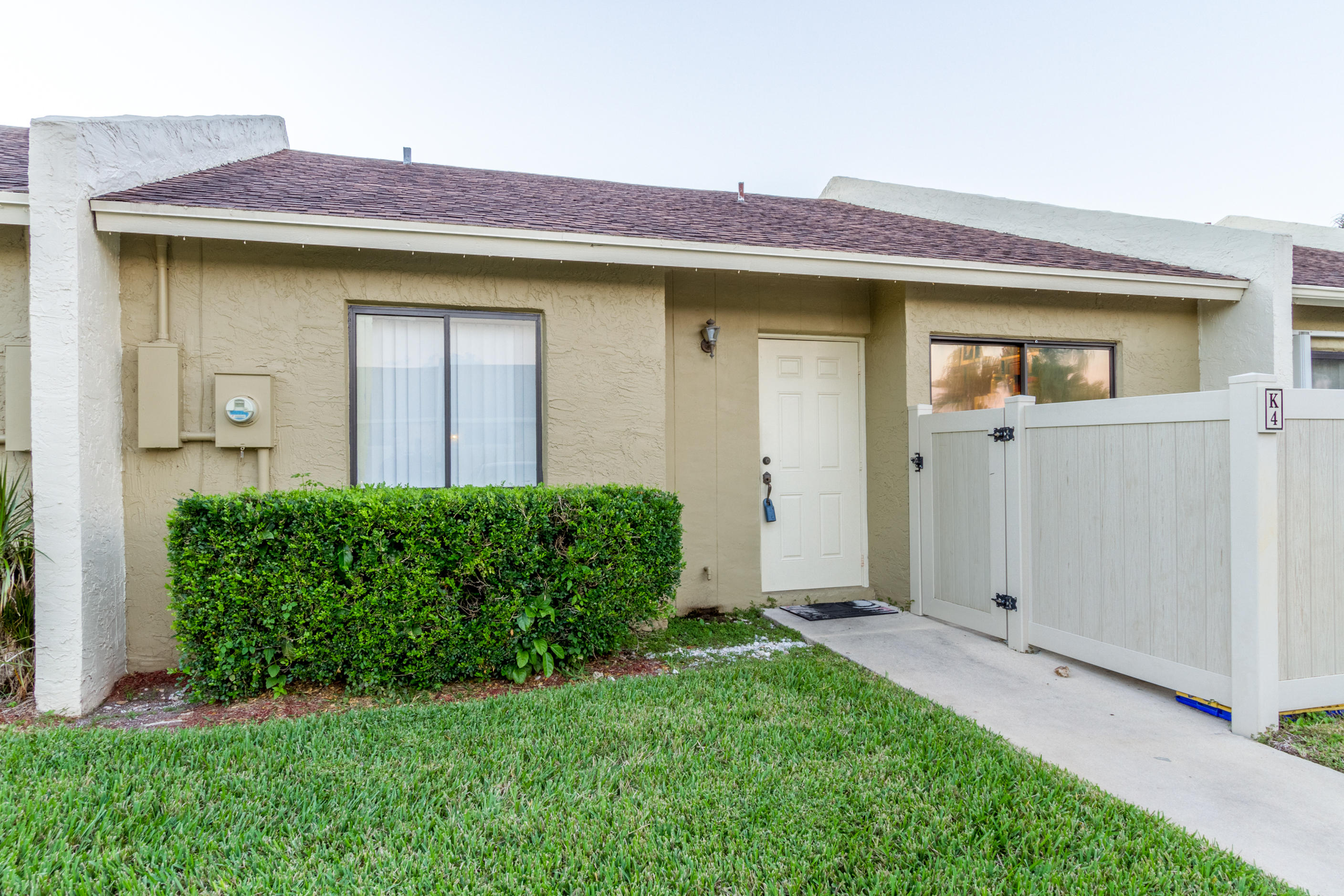 10323 Boca Bend West, Unit K4 Boca Raton, FL 33428 - Photo 1 of 21 Front View