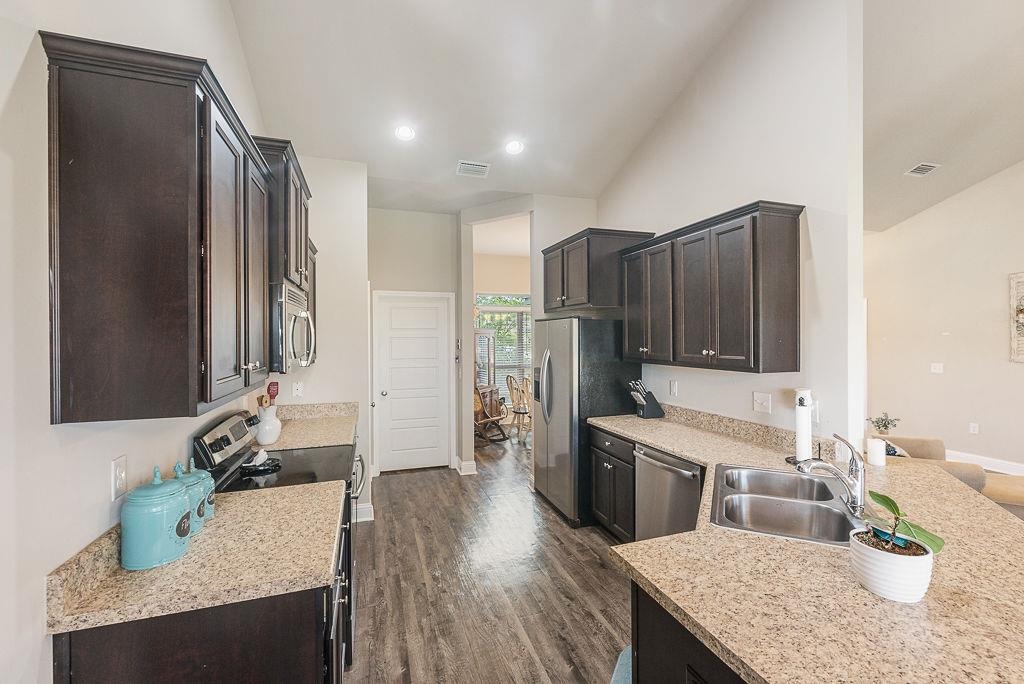 9177 Pembrook Loop Fairhope, AL 36532 - Photo 17 of 22
