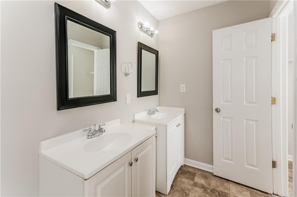 1910 Old Rex Morrow Road Morrow, GA 30260 - Photo 12 of 25