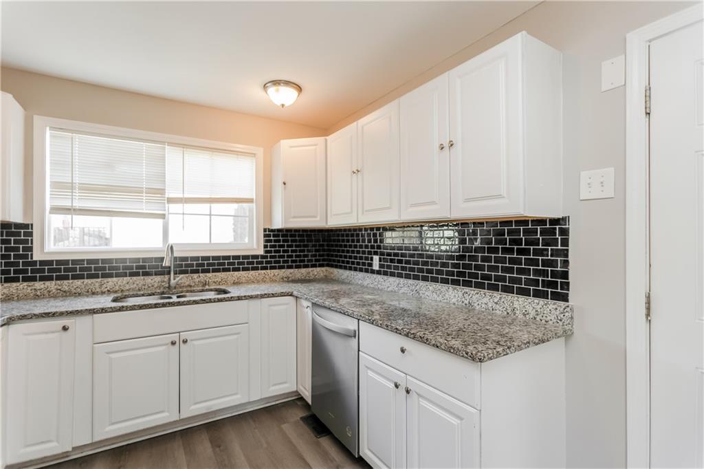 1910 Old Rex Morrow Road Morrow, GA 30260 - Photo 6 of 25