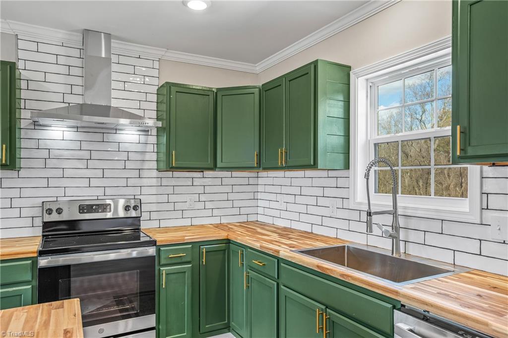 223 Byrds Curve Road Elkin, NC 28621 - Photo 12 of 34 Gallery Image 12