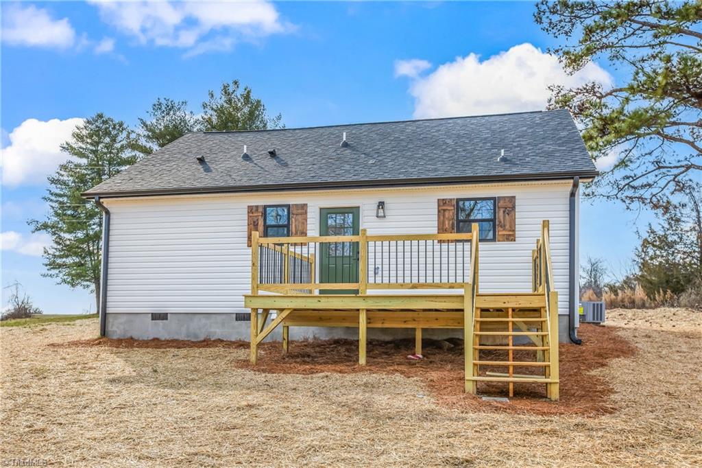 223 Byrds Curve Road Elkin, NC 28621 - Photo 25 of 34 Gallery Image 25