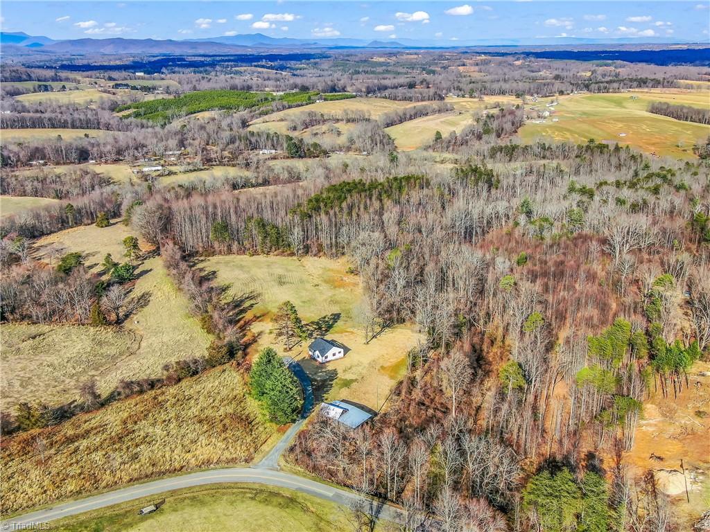 223 Byrds Curve Road Elkin, NC 28621 - Photo 32 of 34 Gallery Image 32
