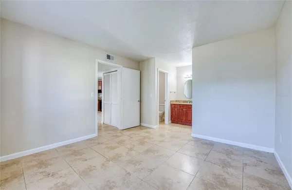 $175,000 | 455 Alt 19, Unit 21, Palm Harbor, FL 34683