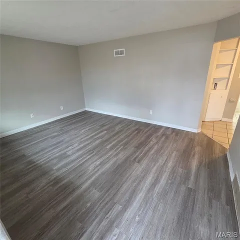 $80,000 | 9828 Lorna Lane, St. Louis, MO 63136