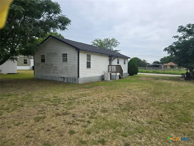 $159,500 | 1517 School Street, Gonzales, TX 78629