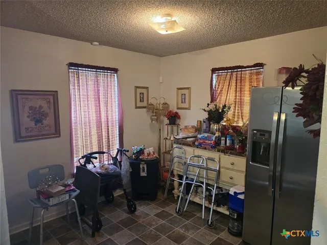 $159,500 | 1517 School Street, Gonzales, TX 78629