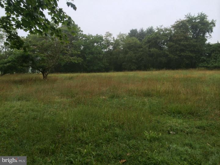 385 East Hillendale Road Kennett Square, PA 19348 - Photo 8 of 9