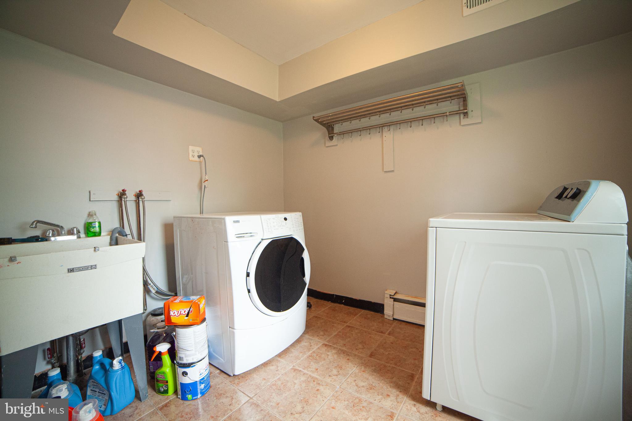 509 Ellis Road Havertown, PA 19083 - Photo 32 of 54