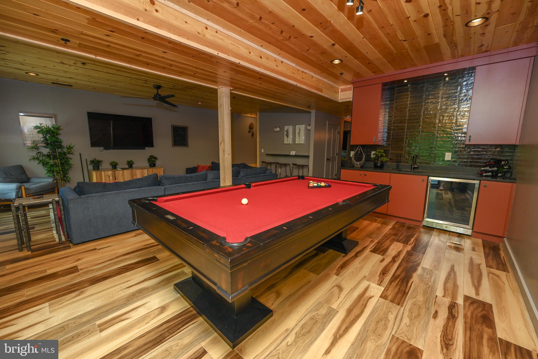 1067 North Camp Road McHenry, MD 21541 - Photo 56 of 81 a outdoor space with pool table and chairs