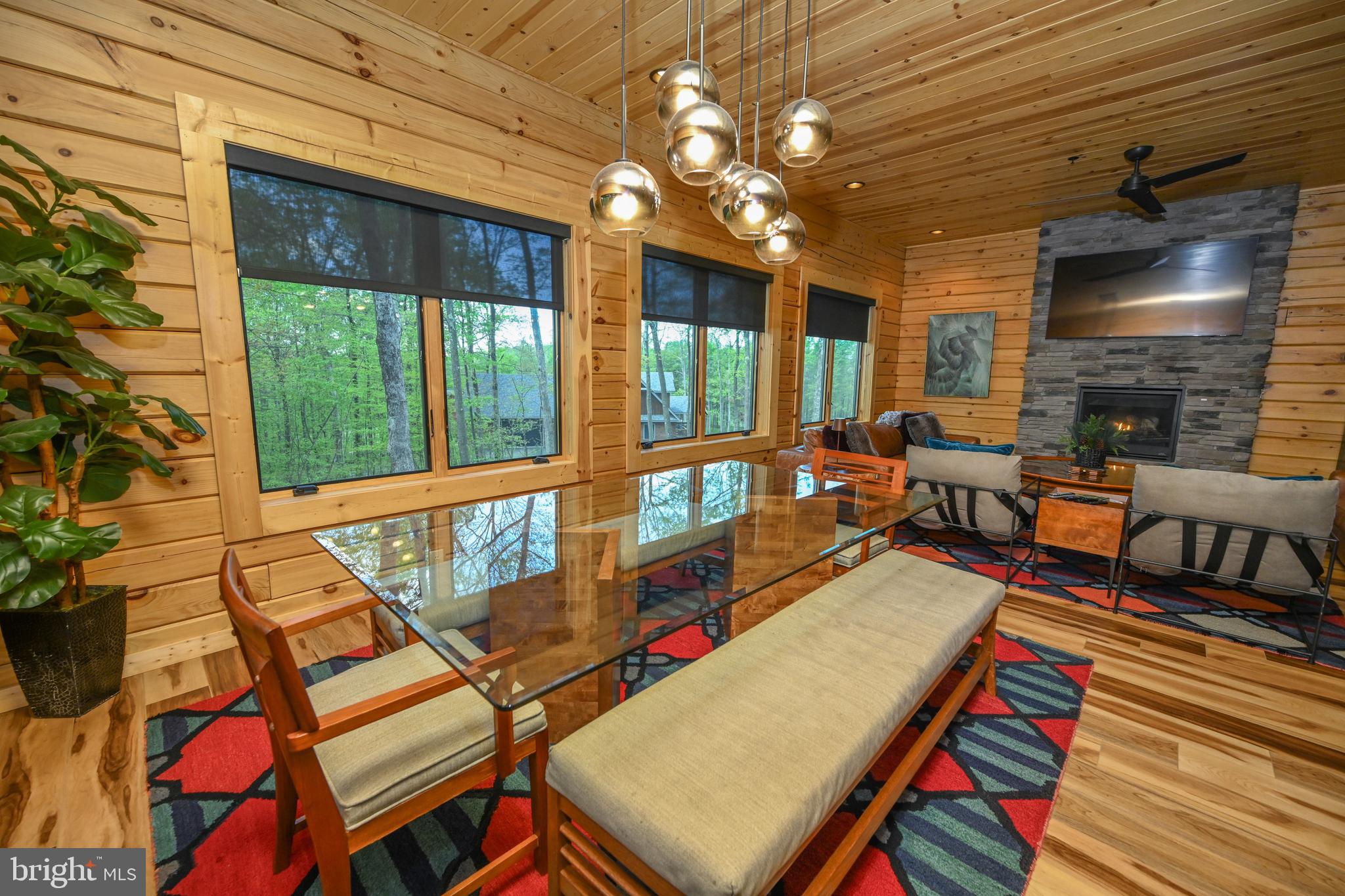 1067 North Camp Road McHenry, MD 21541 - Photo 9 of 81 Gorgeous dining space