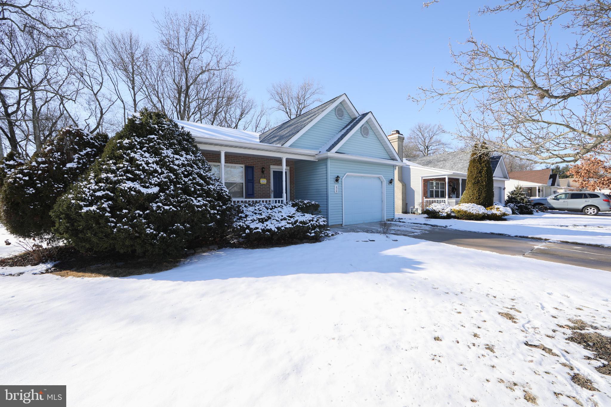 424 Country Way Mickleton, NJ 08056 - Photo 2 of 26