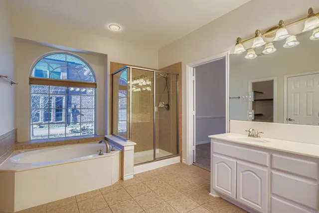 $710,000 | 2207 Creekedge Court, Corinth, TX 76210