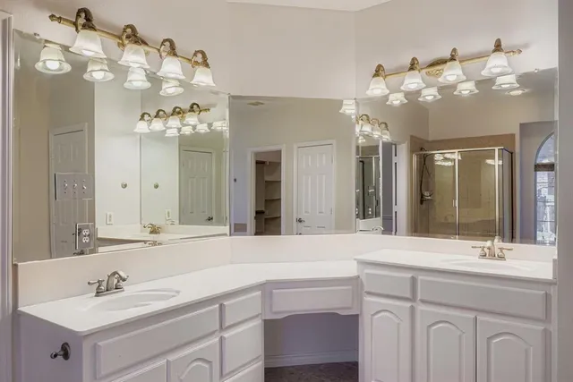 $710,000 | 2207 Creekedge Court, Corinth, TX 76210