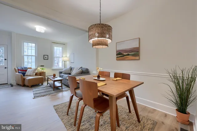 $314,900 | 11 West New Street, Lancaster, PA 17603