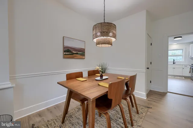 $314,900 | 11 West New Street, Lancaster, PA 17603