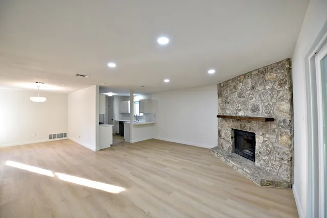 a view of a livingroom with a fireplace